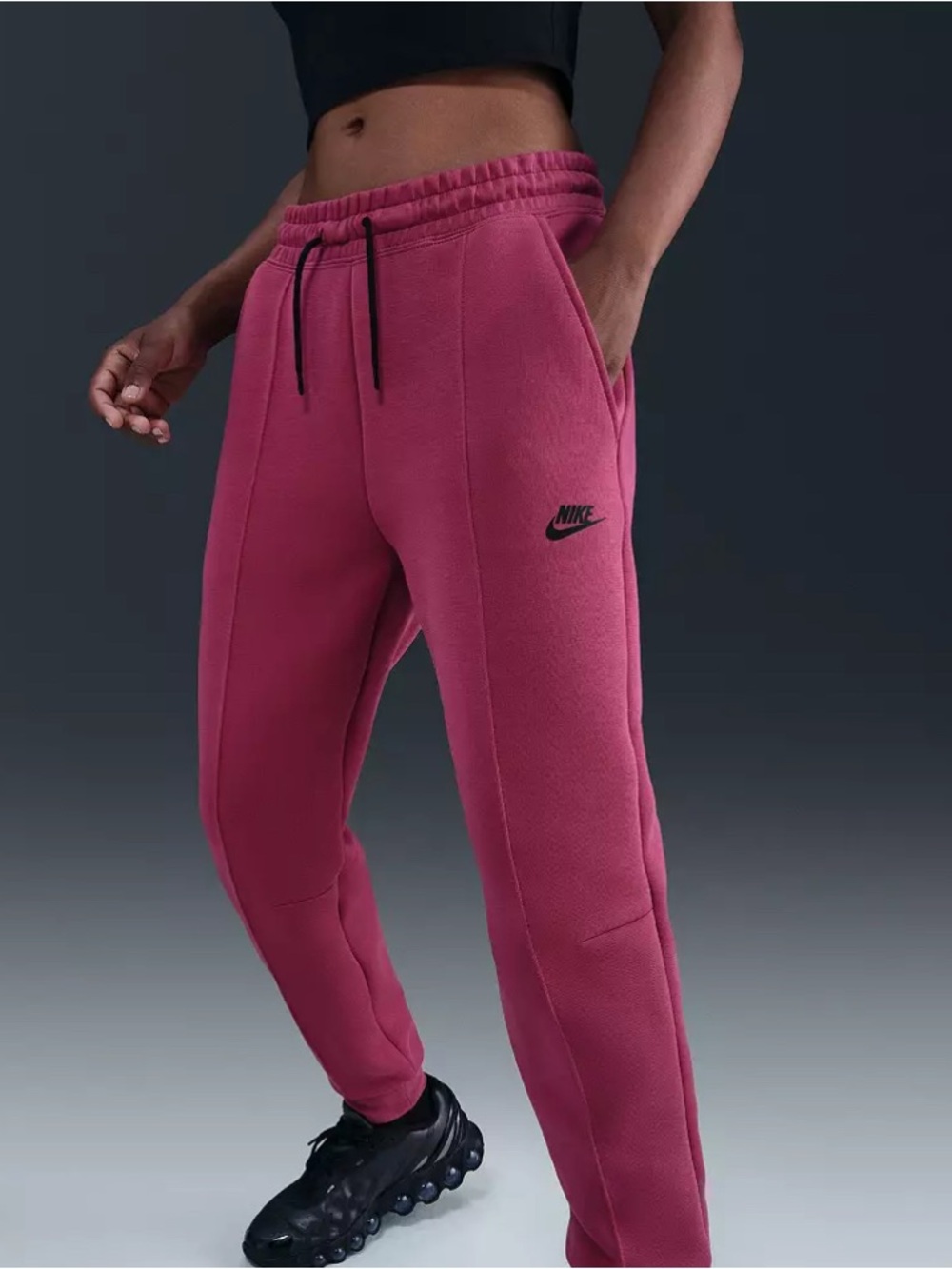 NWT Nike Women's Sportswear Tech Fleece Mid-Rise Joggers